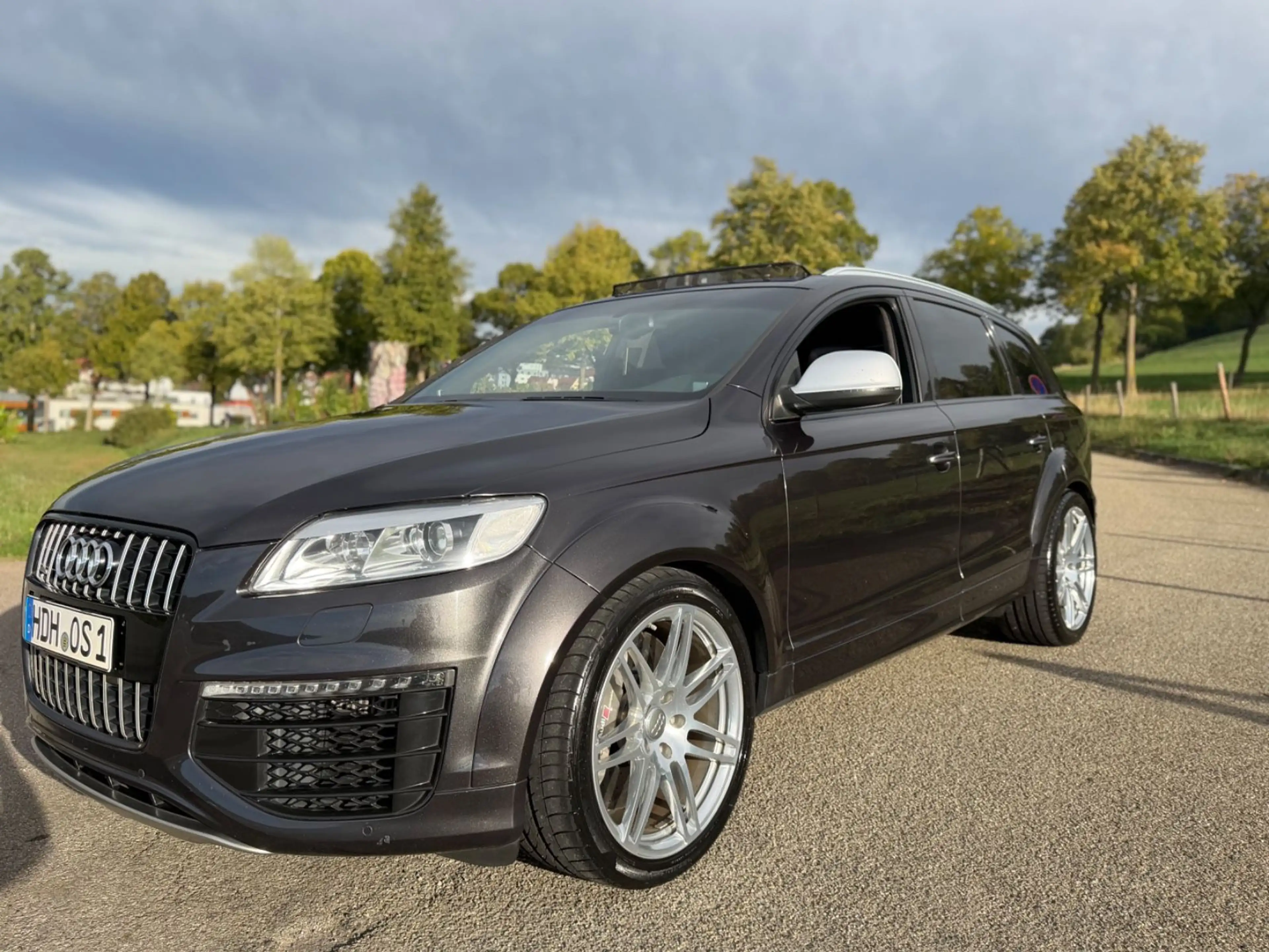 Audi Q7 *V12/6.0/TDI/Q7 Quattro*Deutscher Panzer*TOP/V12