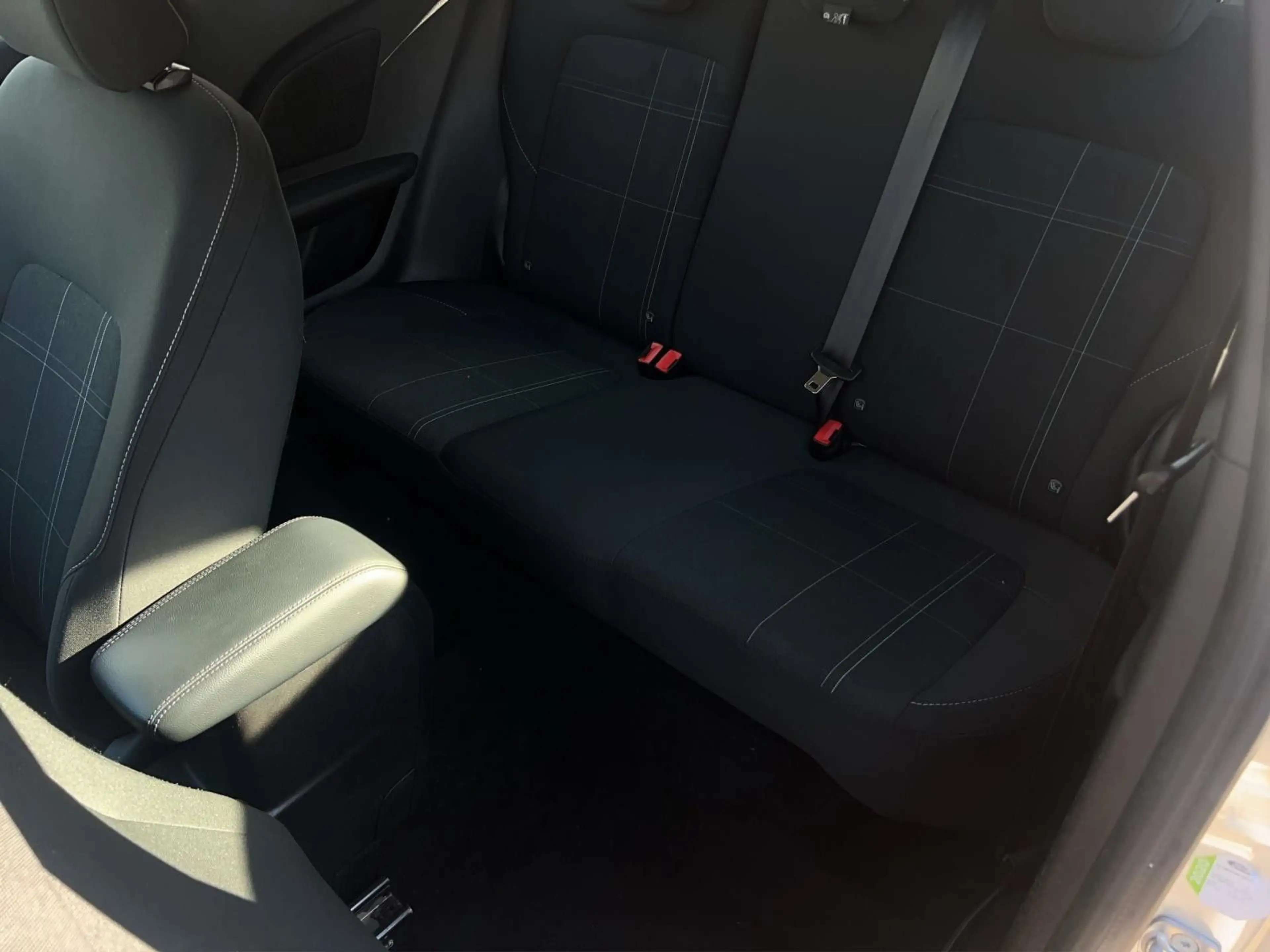 Ford Fiesta Cool & Connect 1.1 SERVICE NEU — photo 2