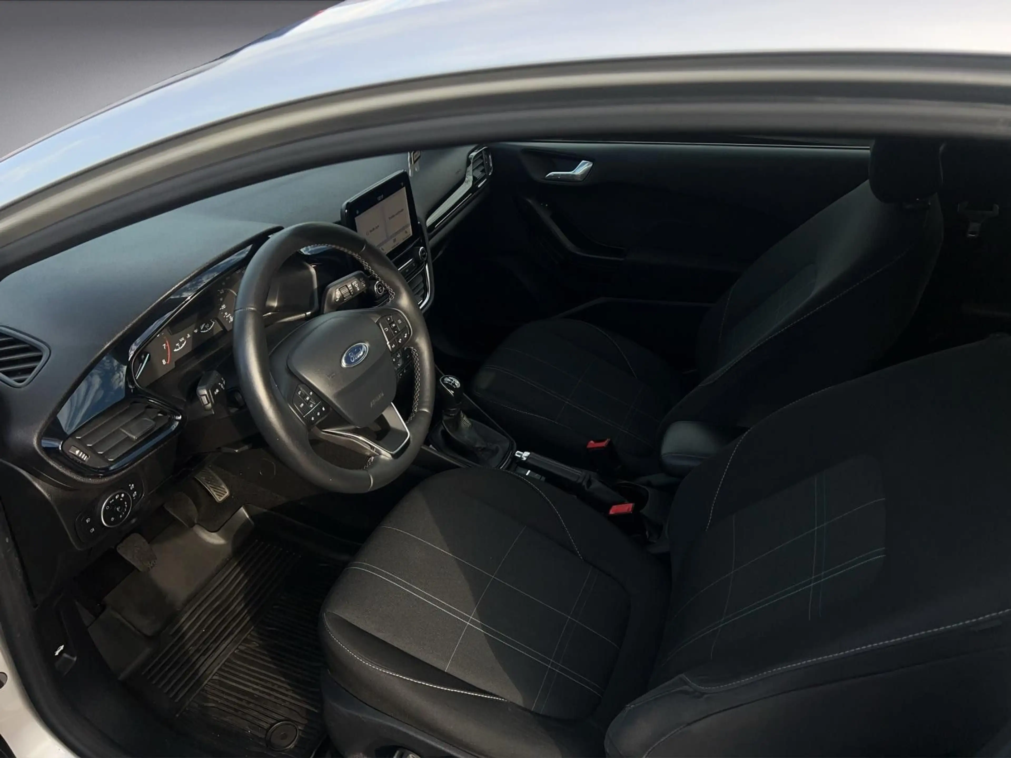 Ford Fiesta Cool & Connect 1.1 SERVICE NEU — photo 15