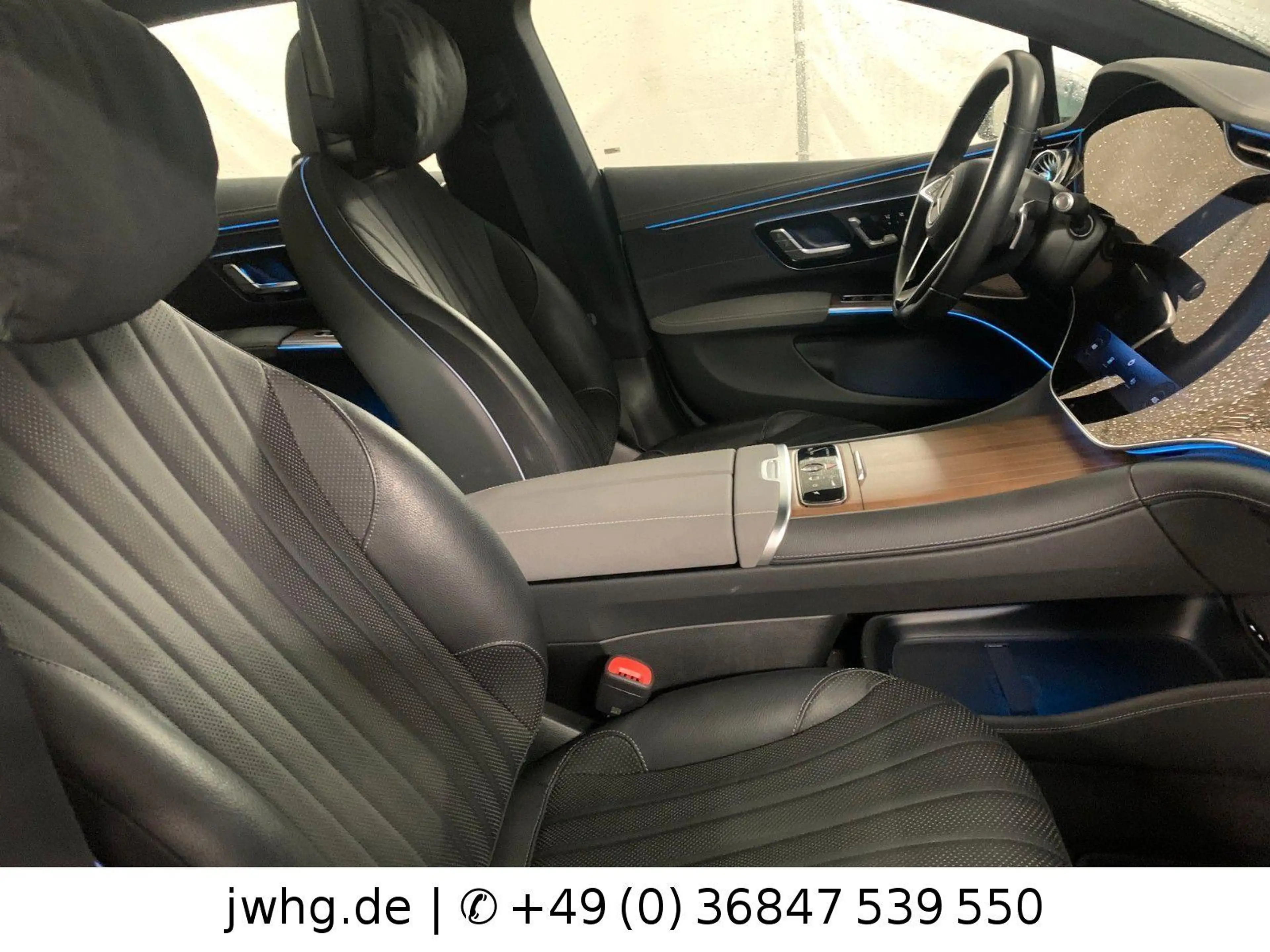 Mercedes-Benz EQS 580 4M AMG HYPERSCREEN | AUGMENTED | MASSAGE — photo 3