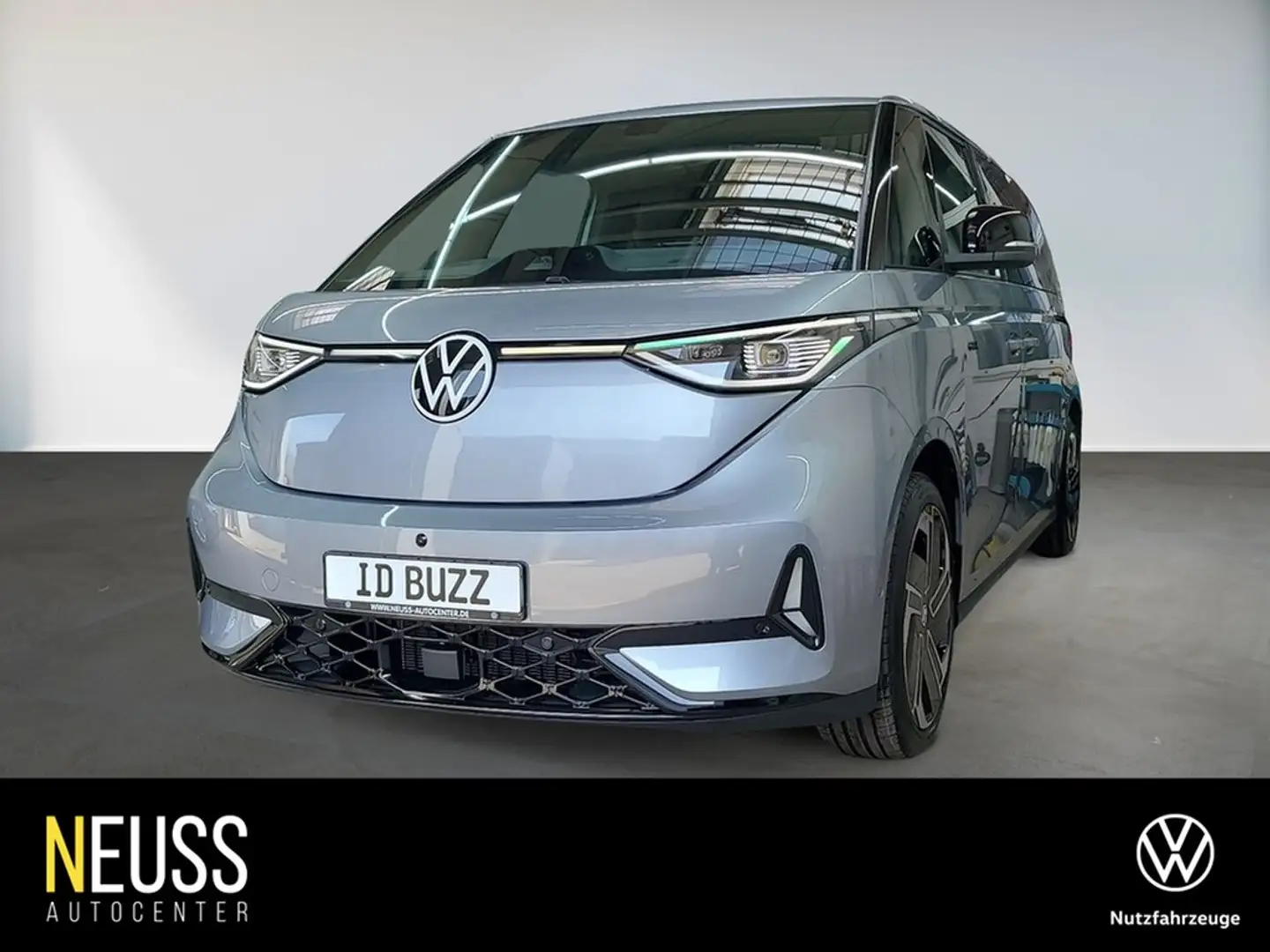 Volkswagen ID. Buzz GTX LR AHK+HUD+7SITZER+PANO+360°VIEW+21ZOLL Silber - 1