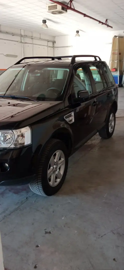 Land Rover Freelander 2.2 td4 XS Noir - 2