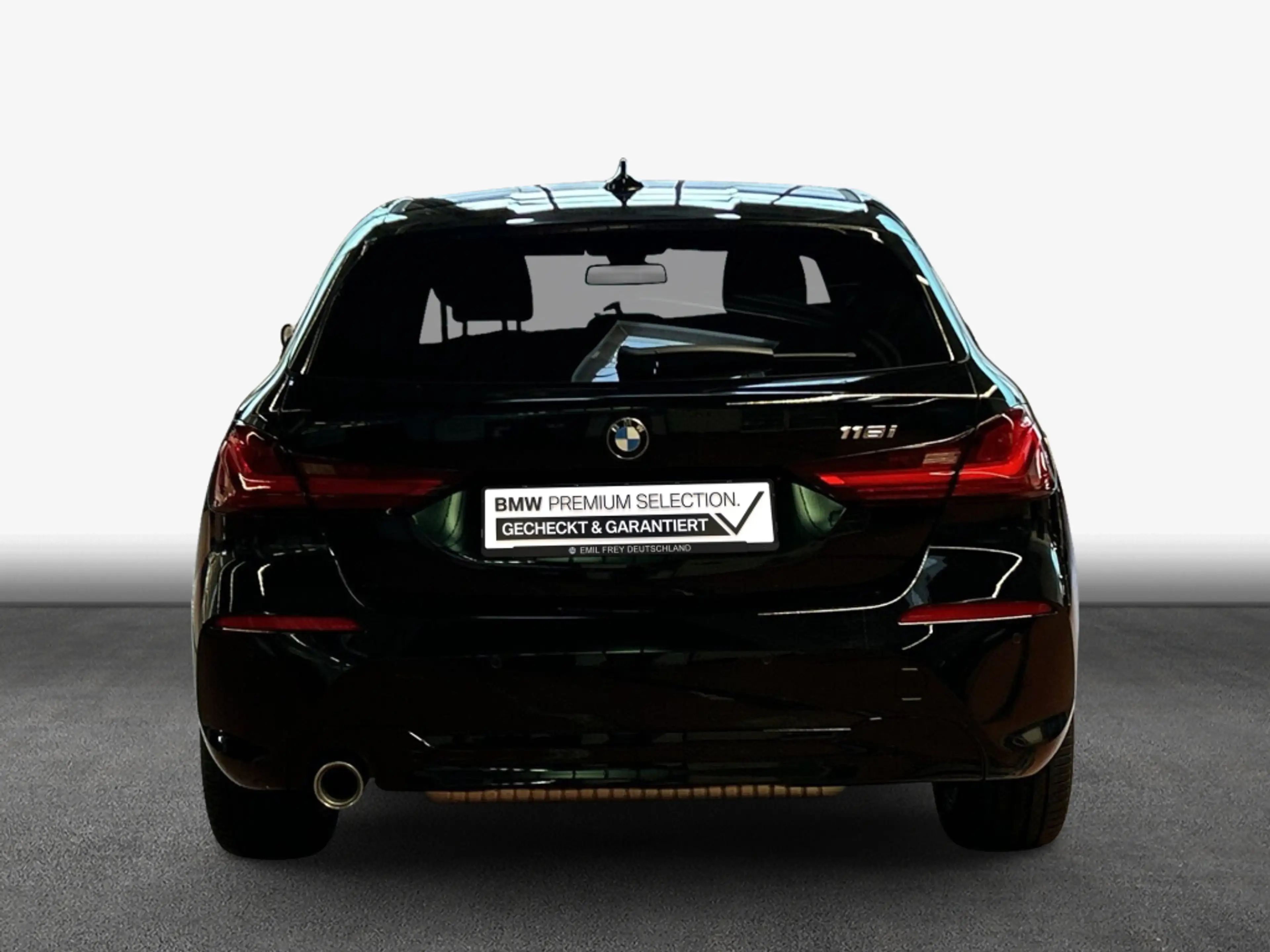 BMW 118 i Advantage LED NAV PDC SHZ — photo 6