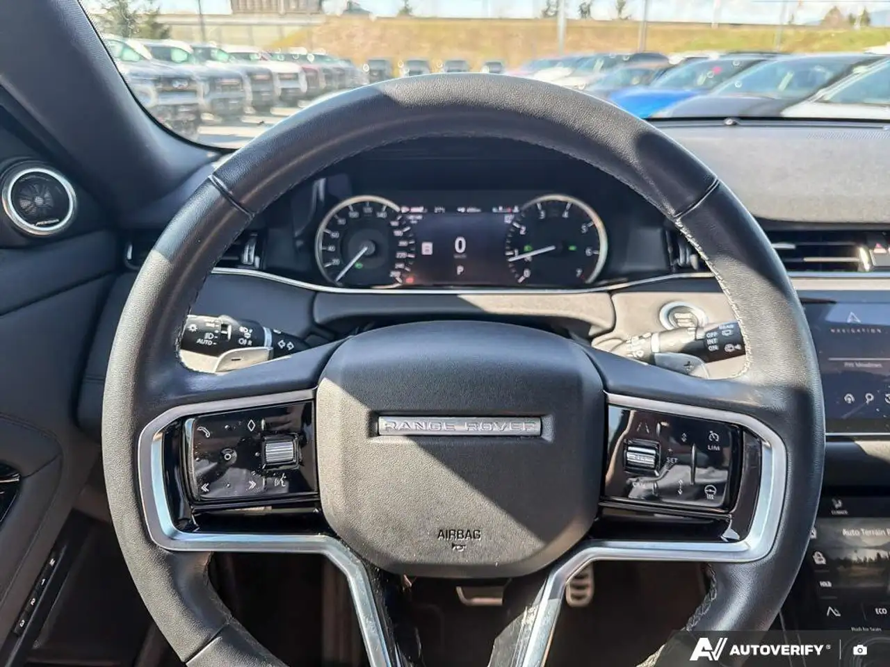 Land Rover Range Rover Evoque снимка Land Rover Range Rover Evoque