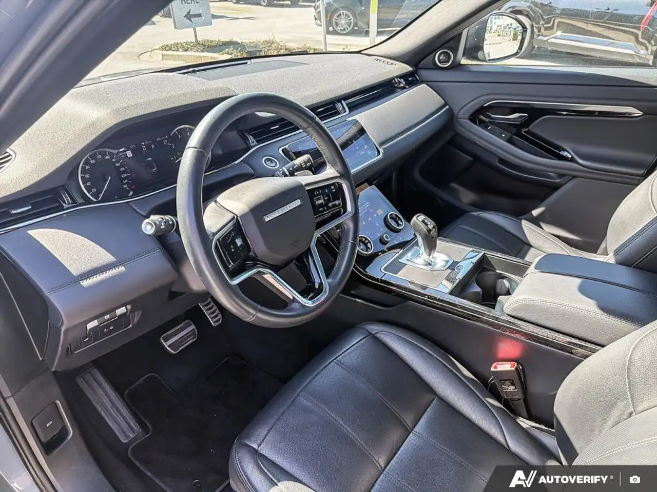 Land Rover Range Rover Evoque снимка Land Rover Range Rover Evoque