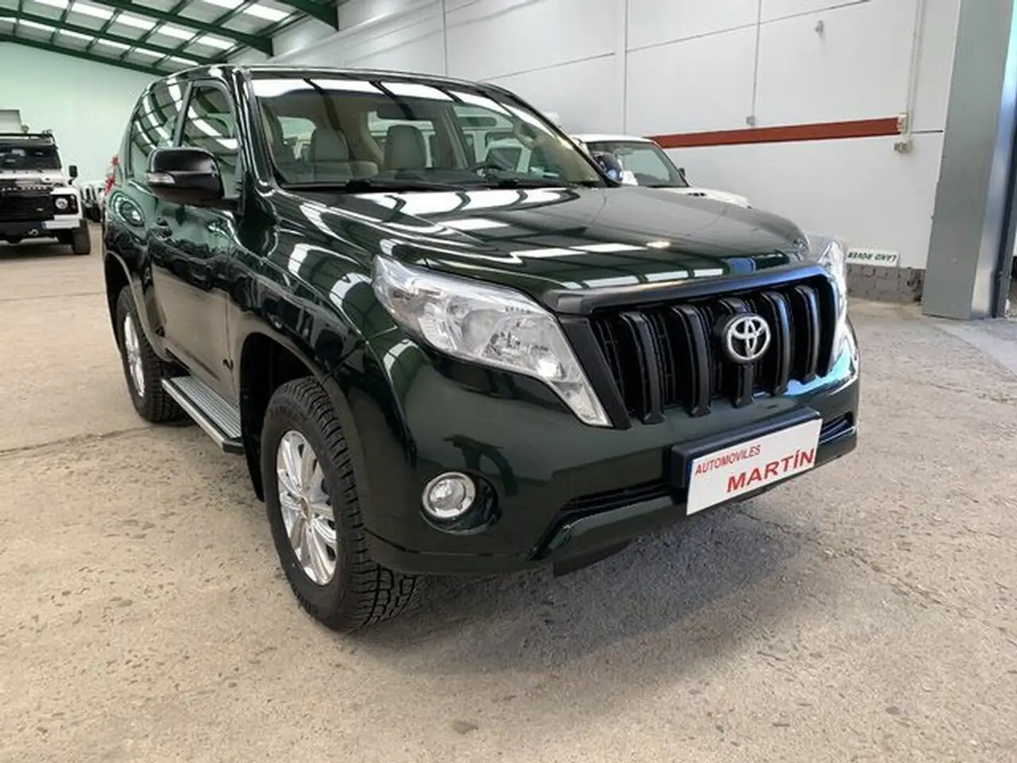 Toyota Land Cruiser D-4D VX Green - 2