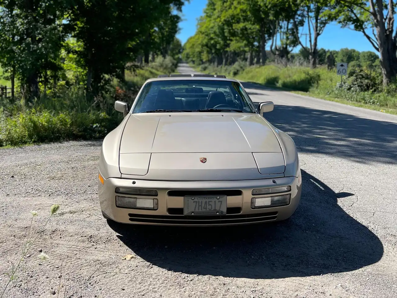 Porsche 944 снимка Porsche 944