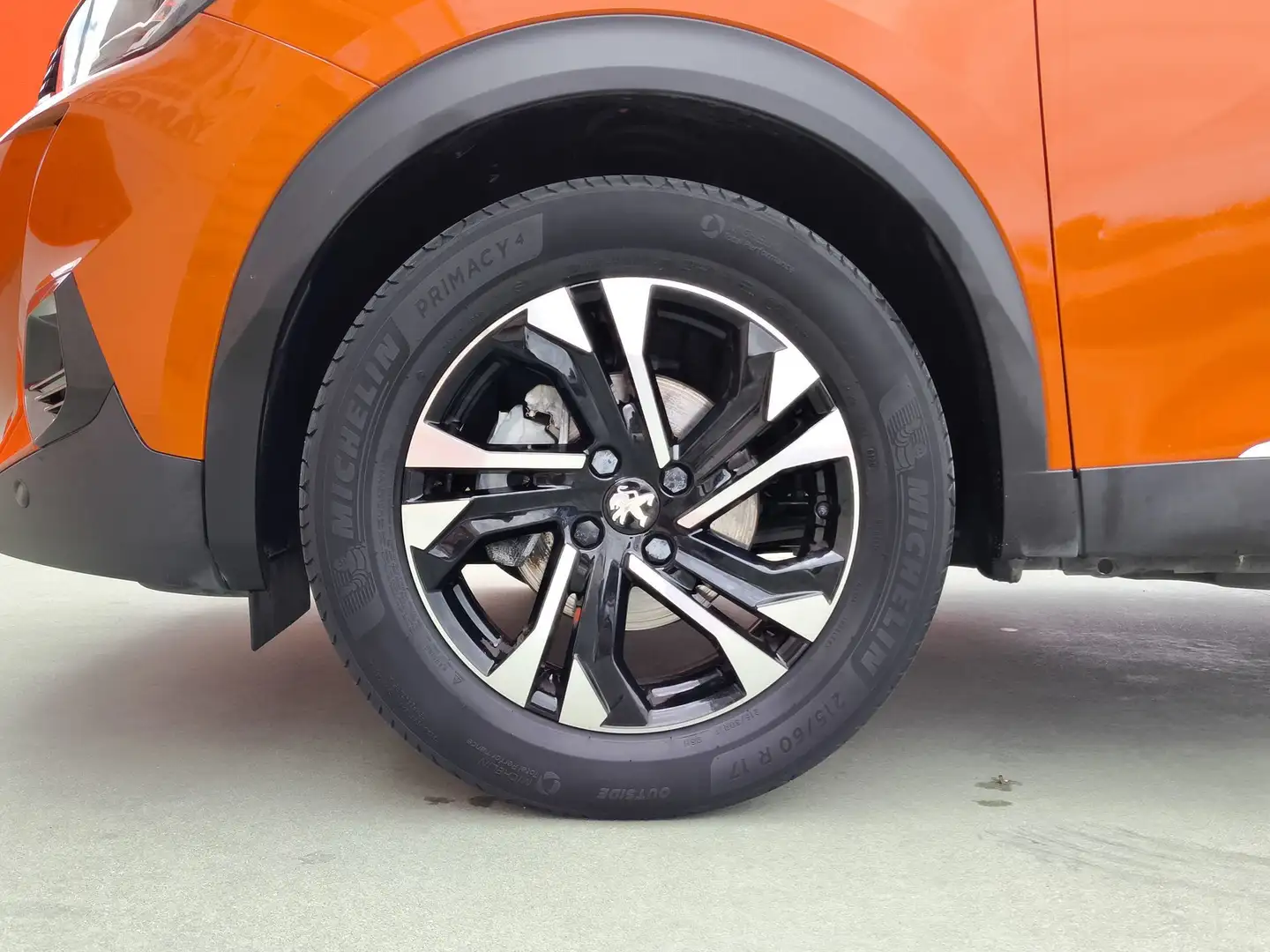 Peugeot 2008 1.2 PureTech S&S Allure 130 Naranja - 2
