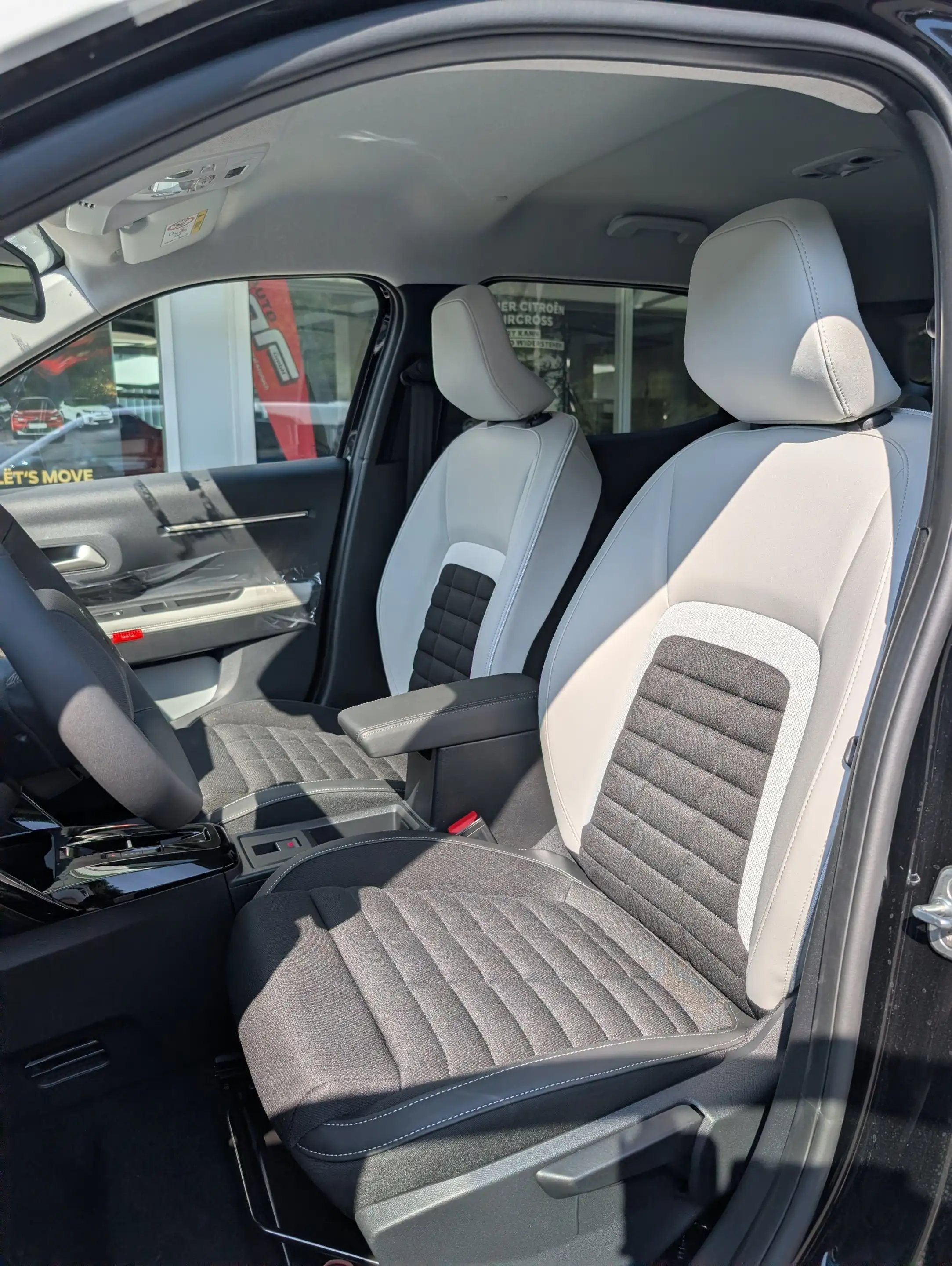 Citroen C3 Aircross Hybrid 145 MAX *Winter Paket* — photo 7