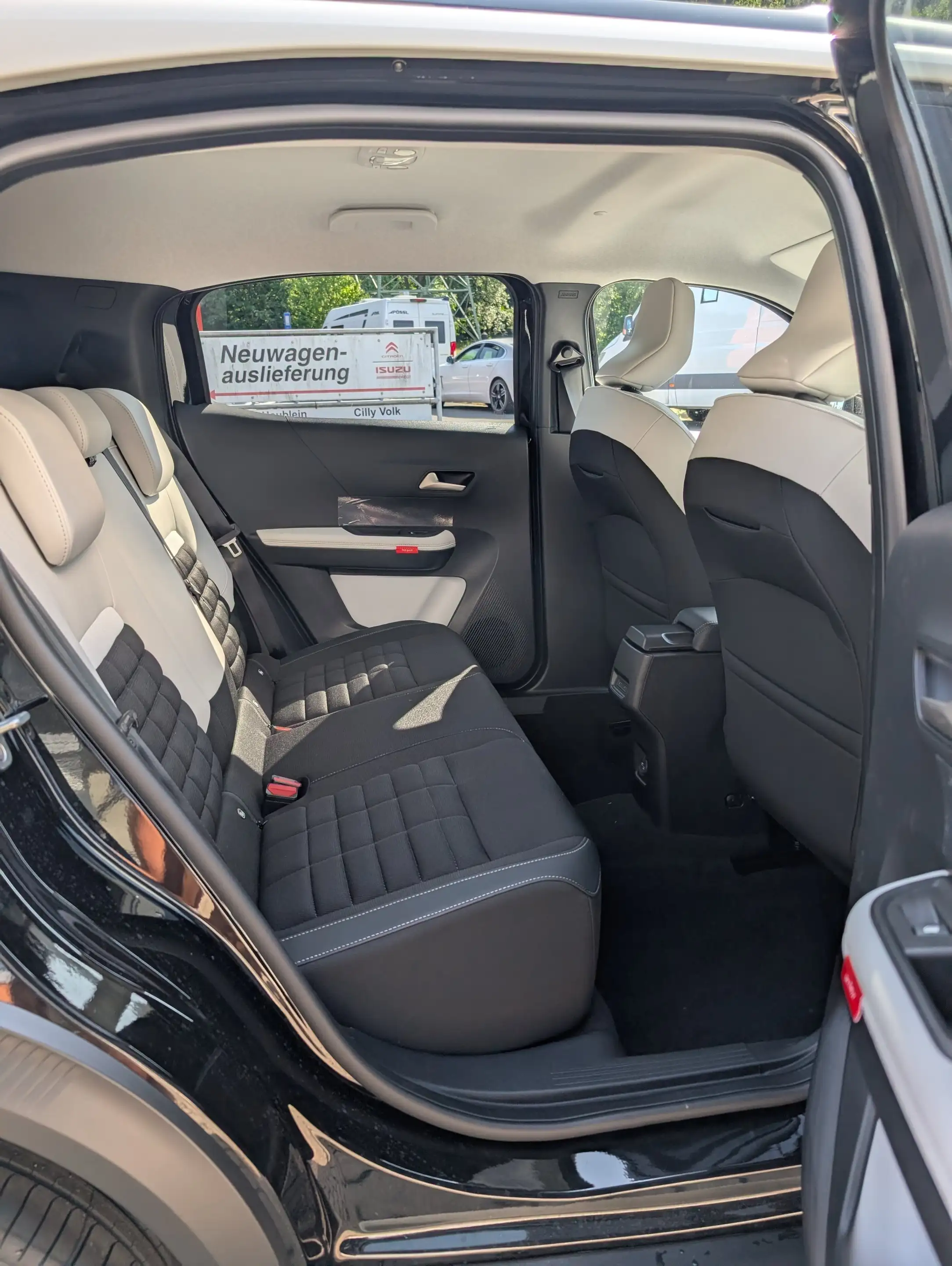 Citroen C3 Aircross Hybrid 145 MAX *Winter Paket* — photo 14