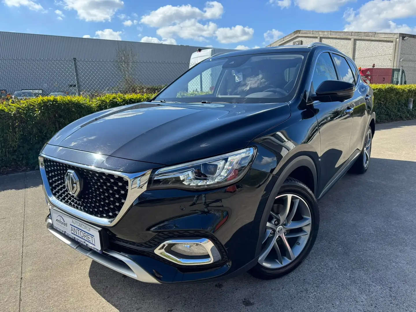 MG EHS PHEV Luxery FULL OPTION Zwart - 2