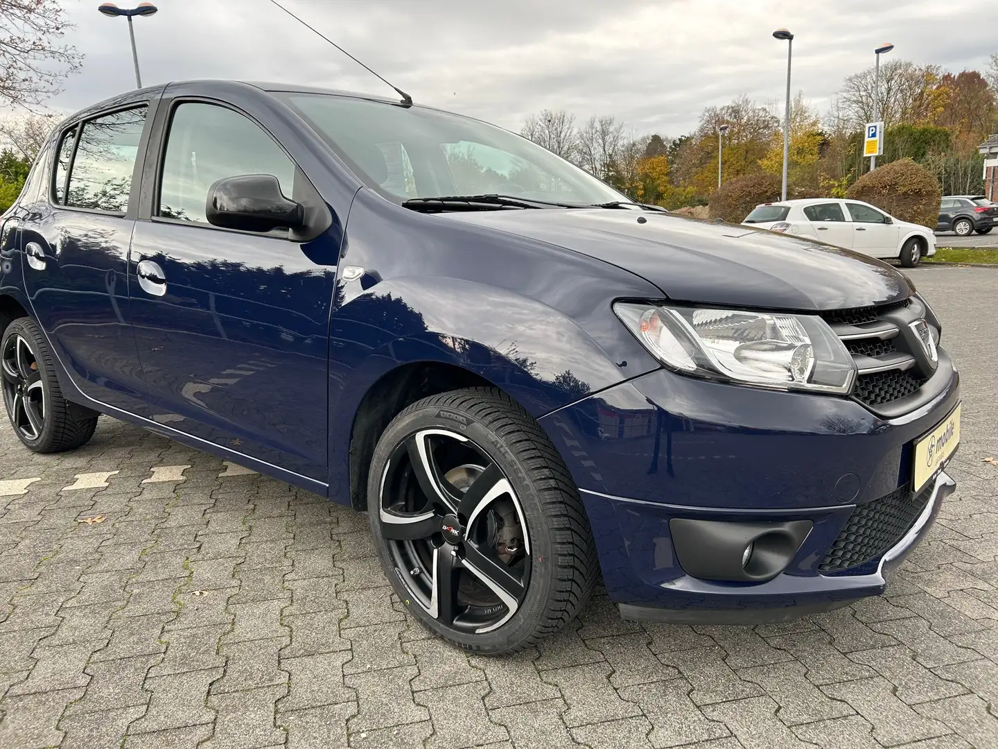 Dacia Sandero Sandero TCe 90 Celebration*KLIMA*ALU*INSP.+TÜV Blau - 2