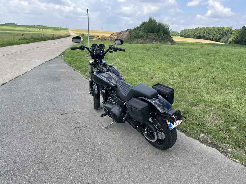 Harley-Davidson Street Bob - foto 5