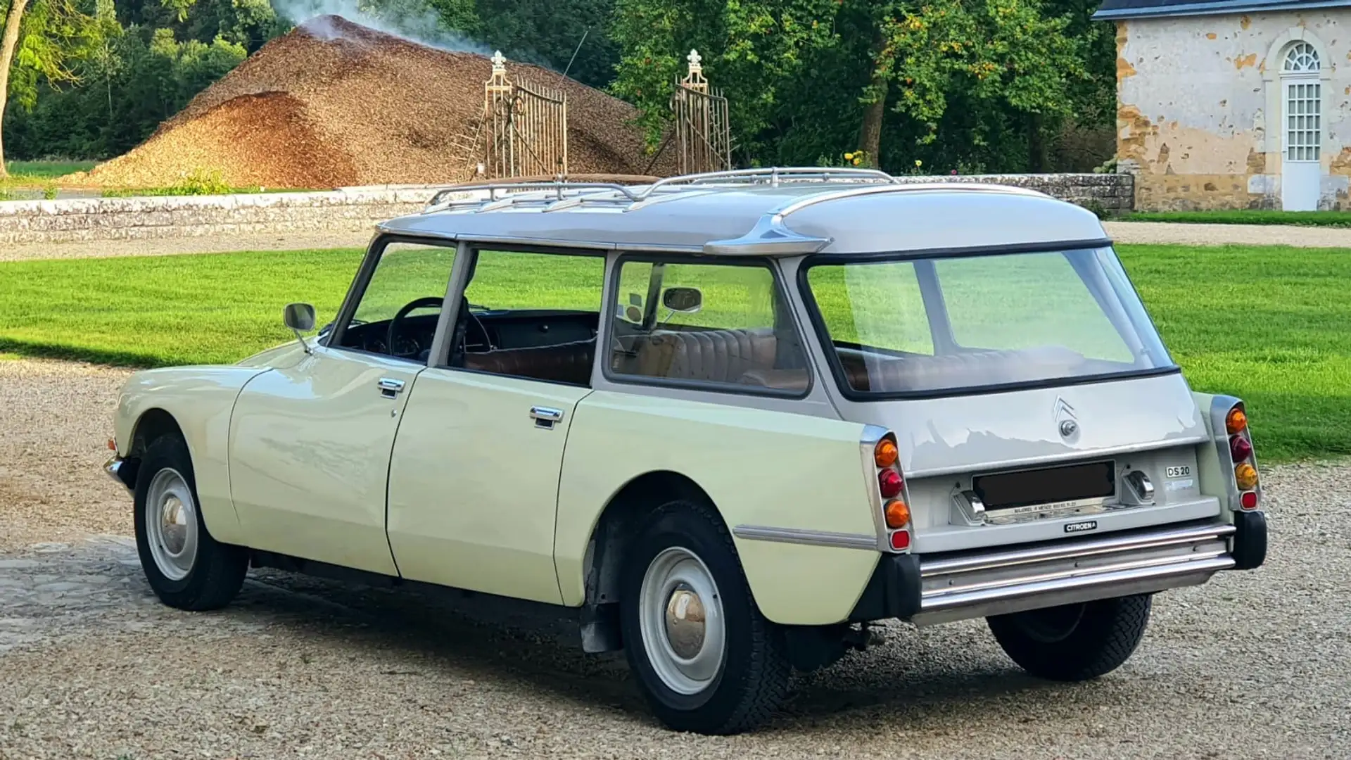 Citroen DS 20 Break 7 seats - 2