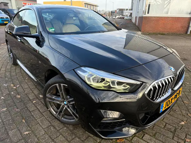 BMW 2 Series view 5