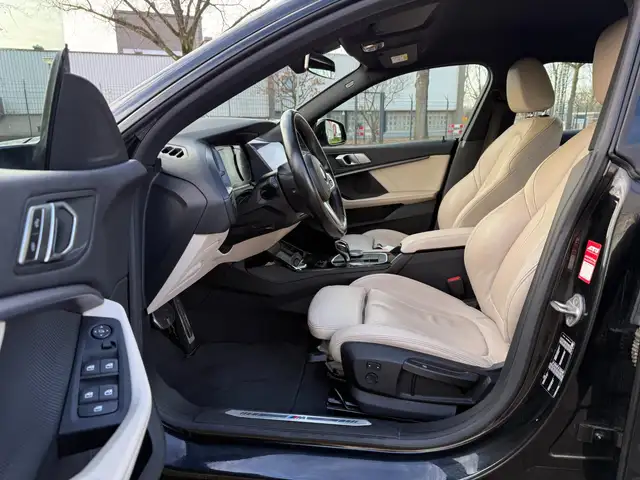 BMW 2 Series view 12