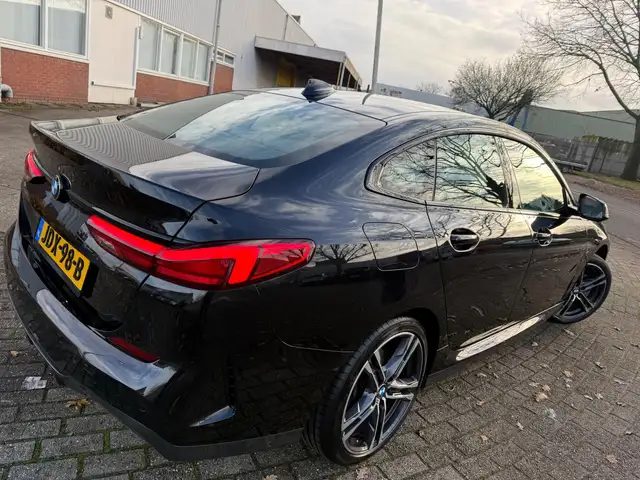 BMW 2 Series view 3