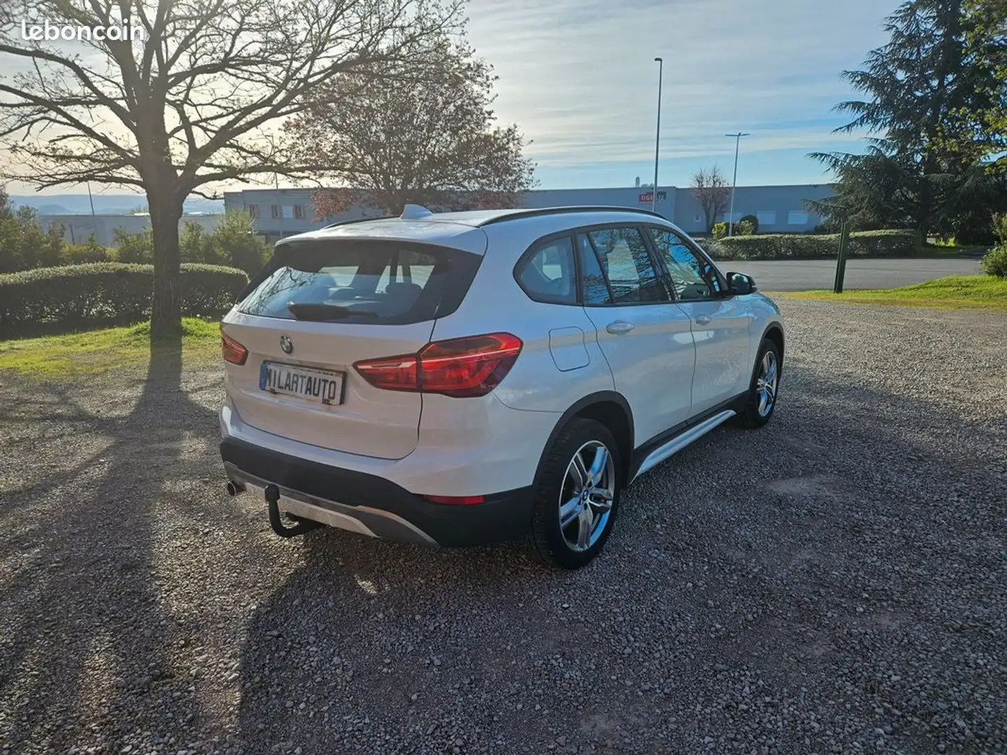 BMW X1 Sport sDRIVE 1.8 140 Ch Etat Exceptionnel Blanc - 2