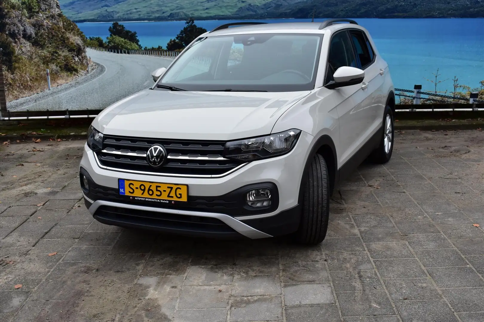 Volkswagen T-Cross 1.0 TSI 95pk Life Gris - 2