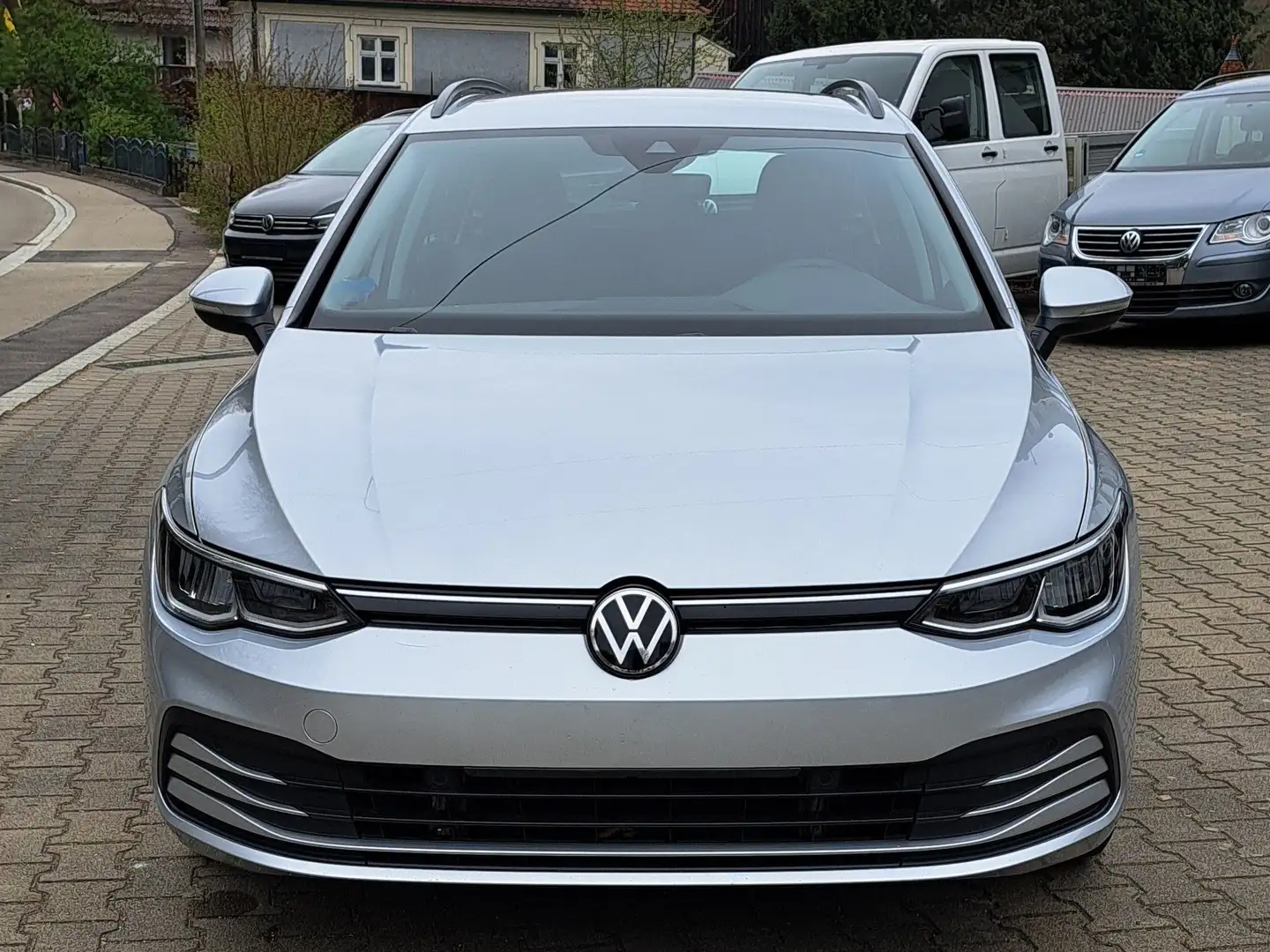 Volkswagen Golf Variant Life Silber - 2
