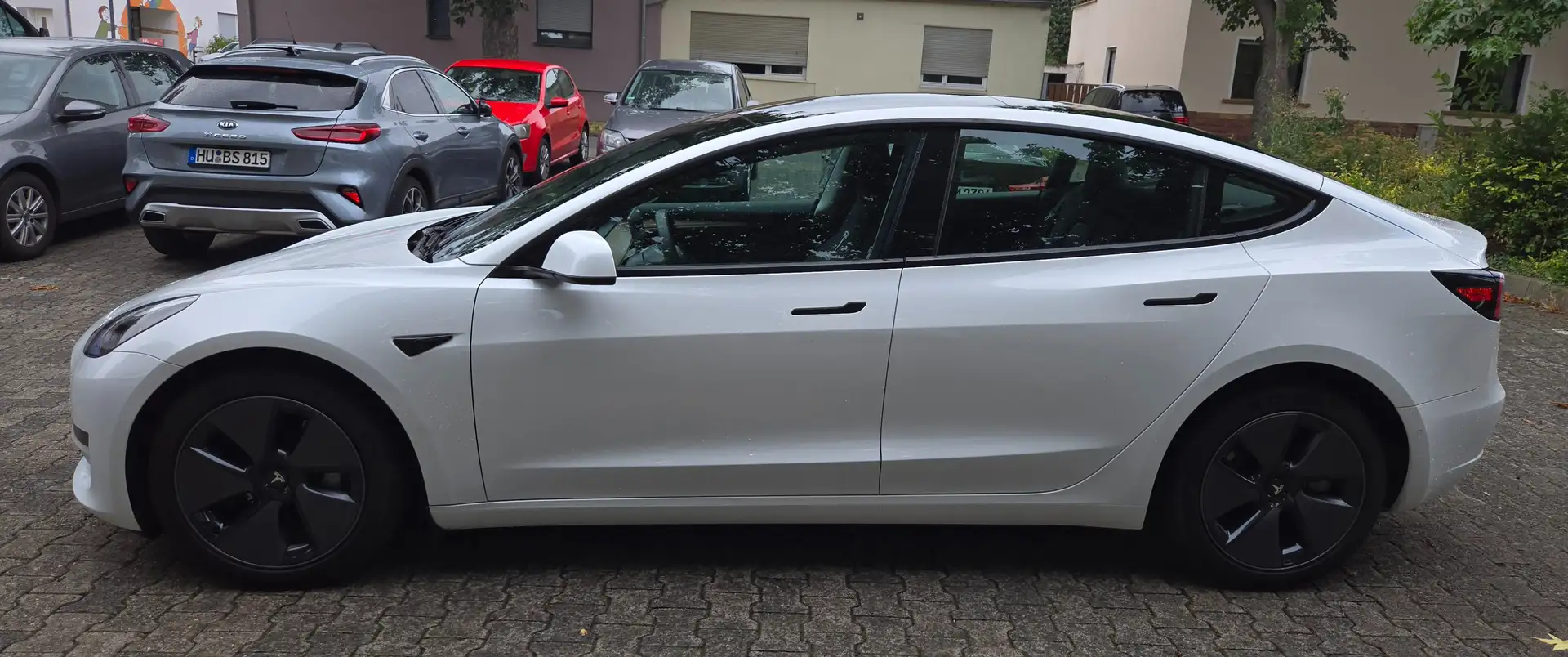 Tesla Model 3 Model 3 Standard Reichweite Plus Hinterradantrieb White - 1