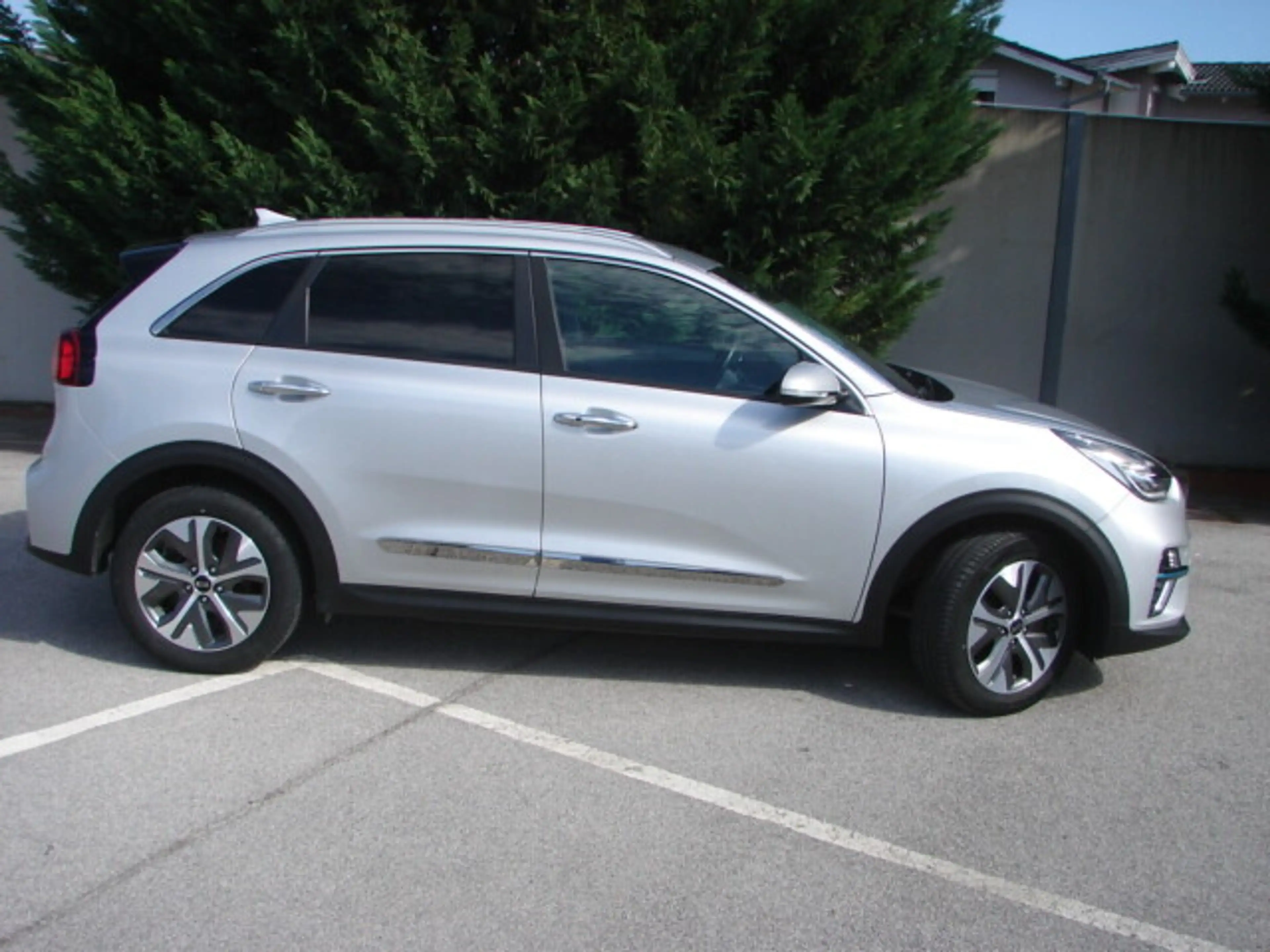 Kia e-Niro Niro EV 64kWh long Range Gold Aut. — photo 8
