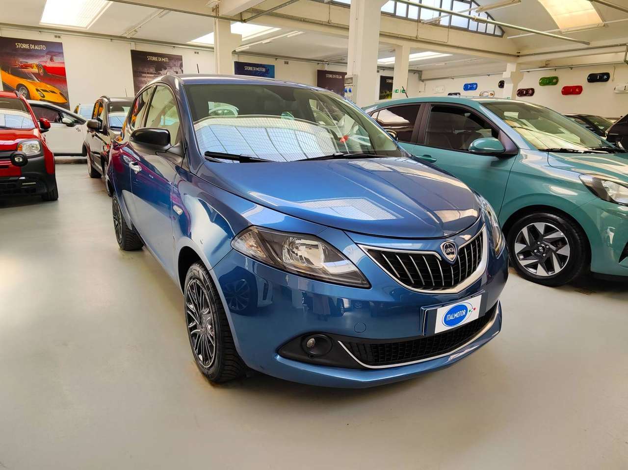 Lancia Ypsilon Ypsilon 1.0 hybrid Gold s&s 70cv