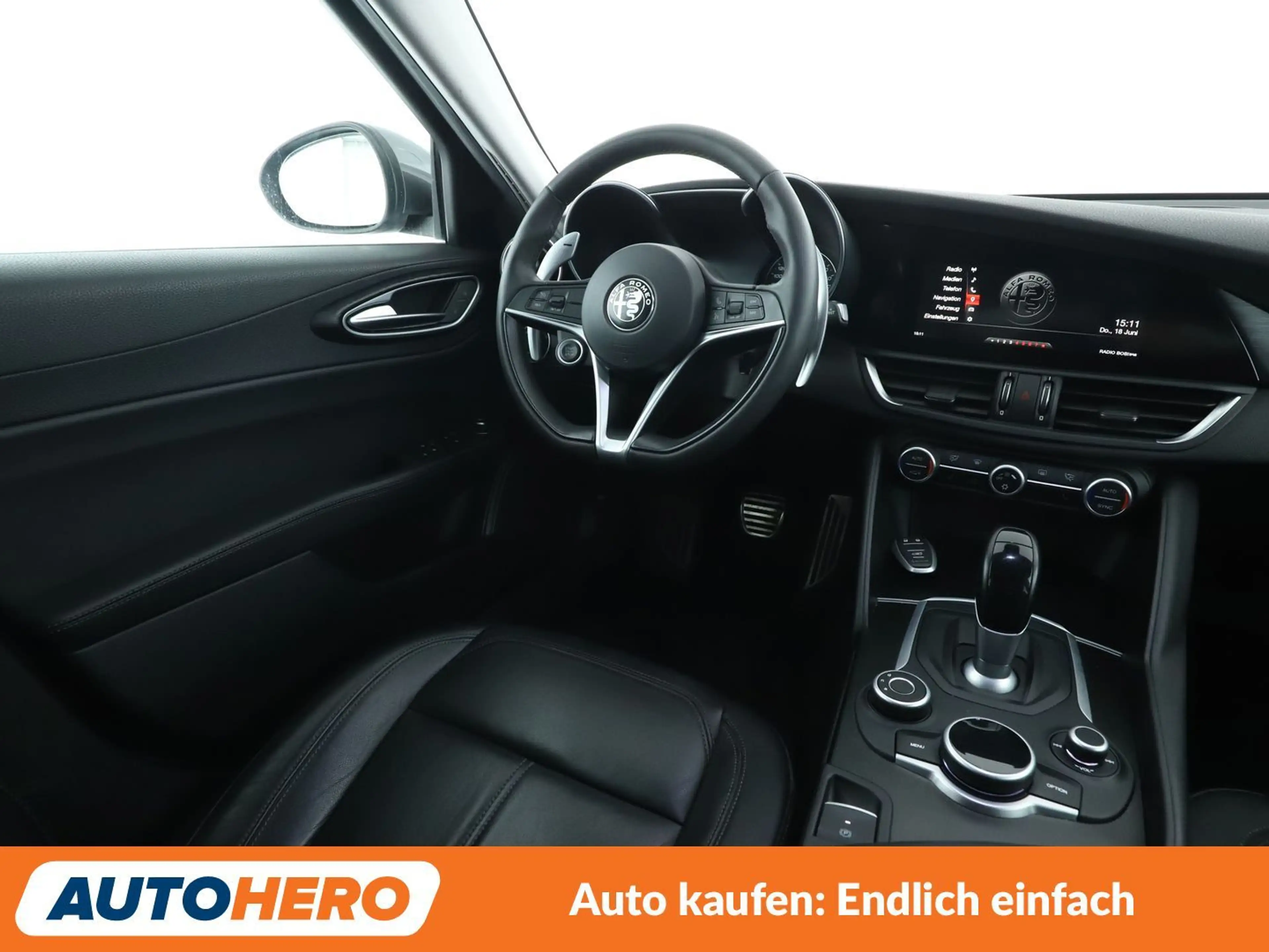 Alfa Romeo Giulia 2.2 JTDM Super Aut.*NAV*TEMPO*CAM*PDC*SHZ*ALU* — photo 13
