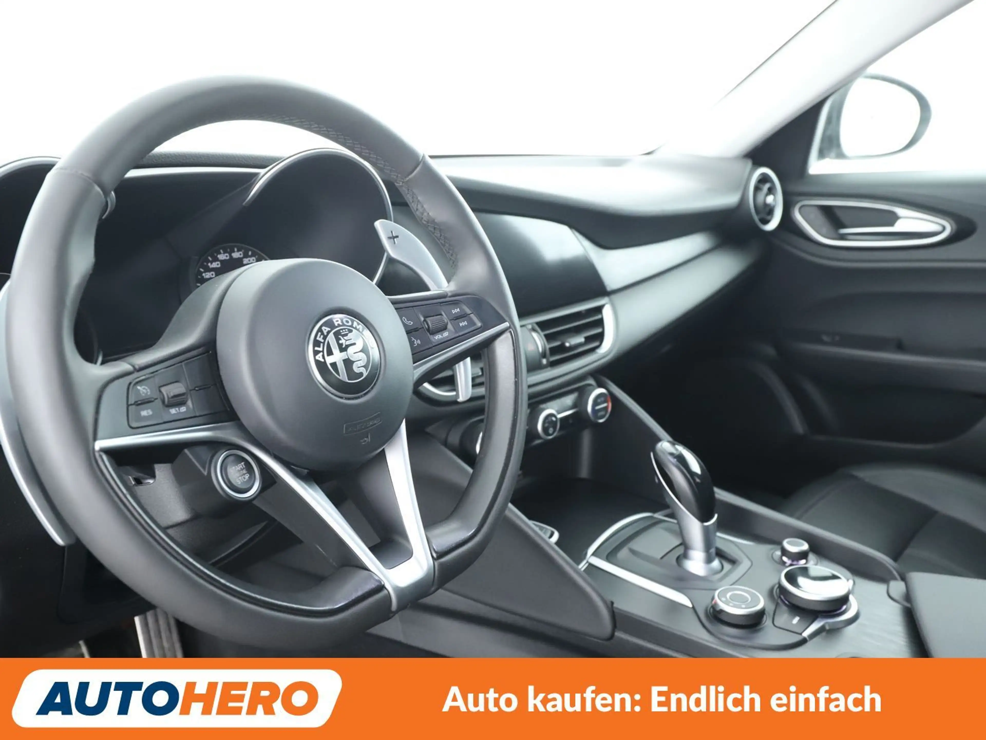 Alfa Romeo Giulia 2.2 JTDM Super Aut.*NAV*TEMPO*CAM*PDC*SHZ*ALU* — photo 11