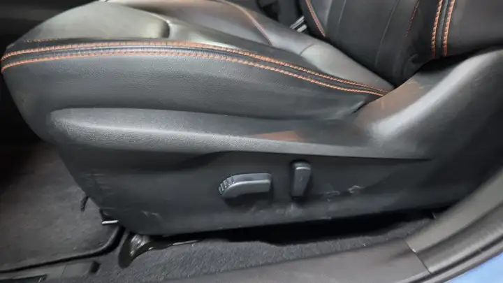 Subaru XV 2.0 Executive Plus CVT Lineartronic 2017, foto 21