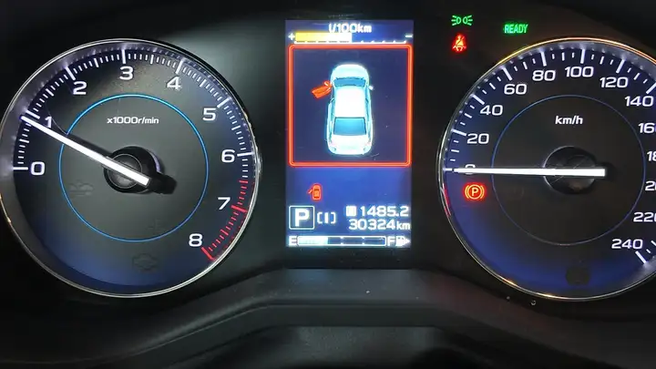 Subaru XV 2.0 Executive Plus CVT Lineartronic 2017, foto 26