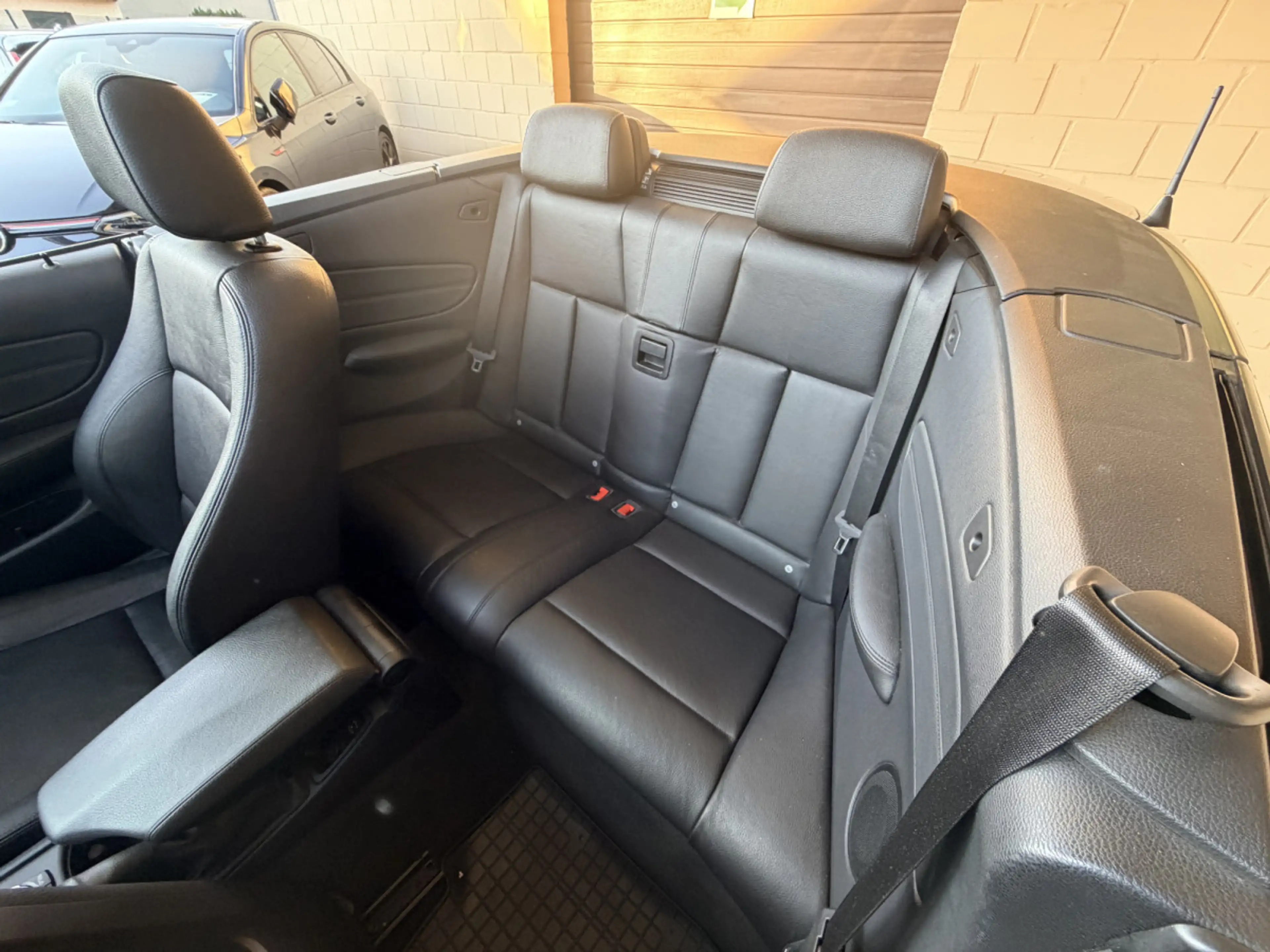 BMW 118 i Cabrio 143cv — photo 10