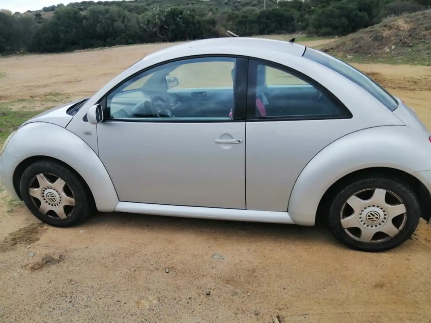 Volkswagen New Beetle 1.6 turbo Grey - 1