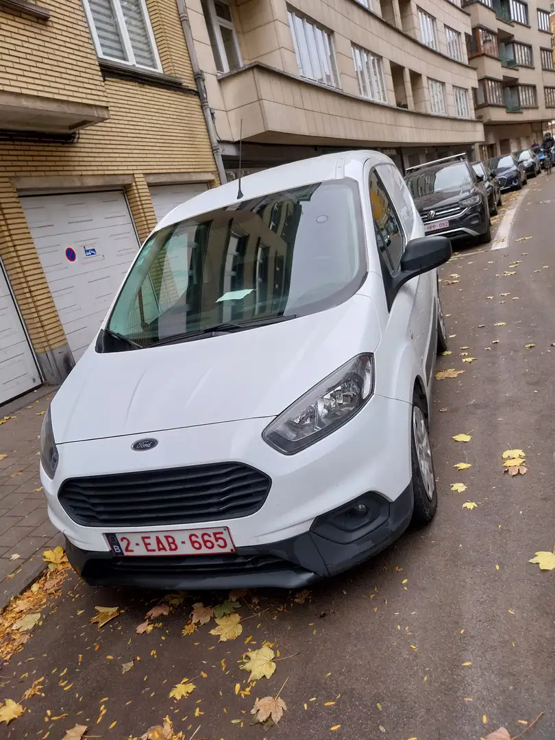 Ford Courier - 1