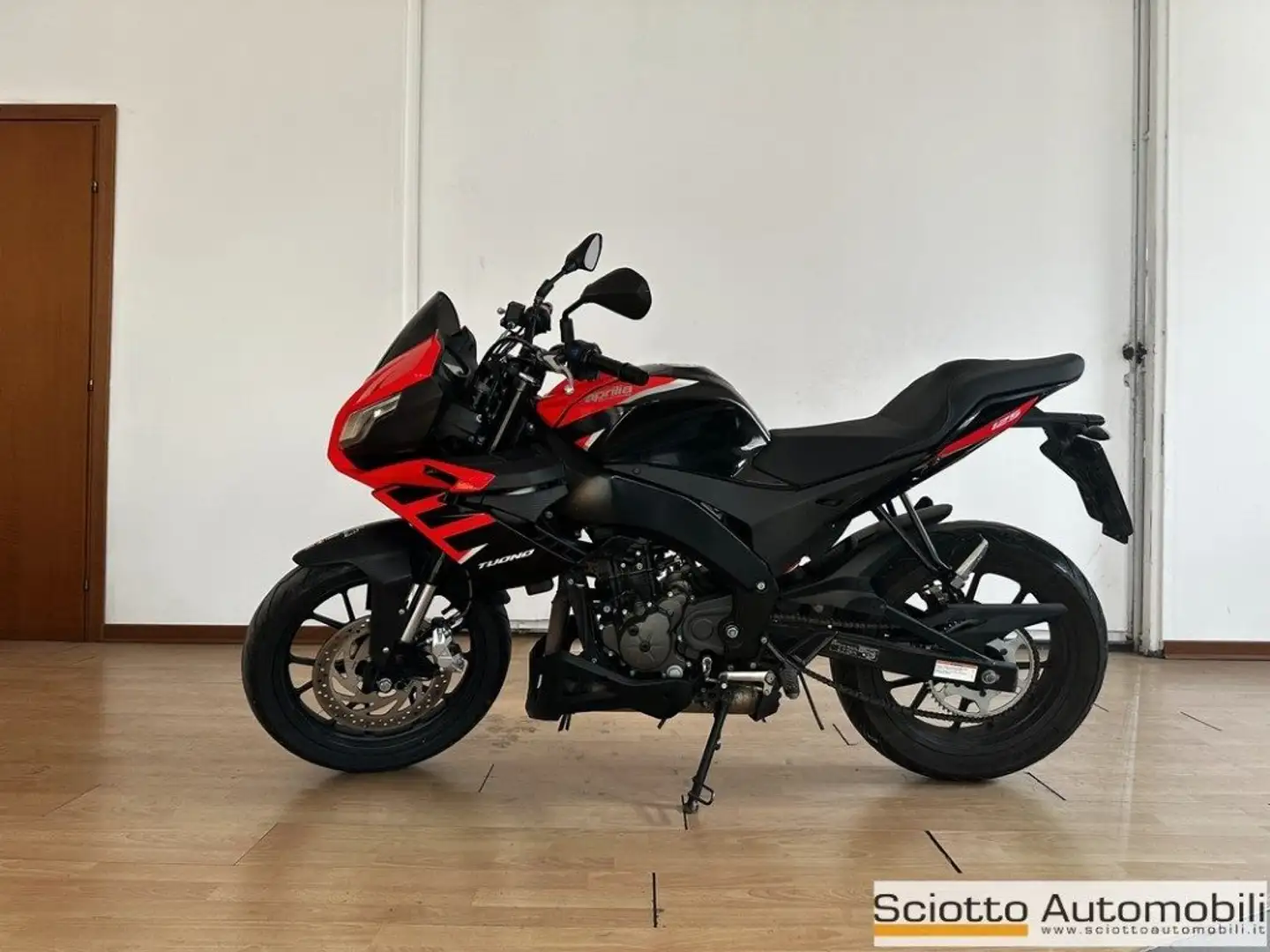 Aprilia Tuono 125 125 Nero - 2