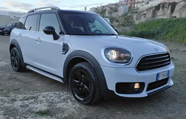 MINI One D Countryman Mini Countryman F60 2017 1.5 Boost auto 7m