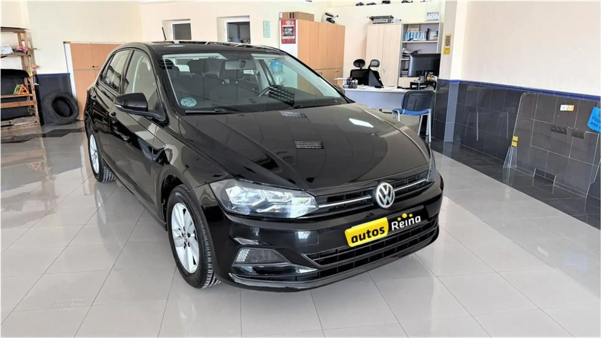 Volkswagen Polo 1.0 TSI Advance 70kW Negro - 1