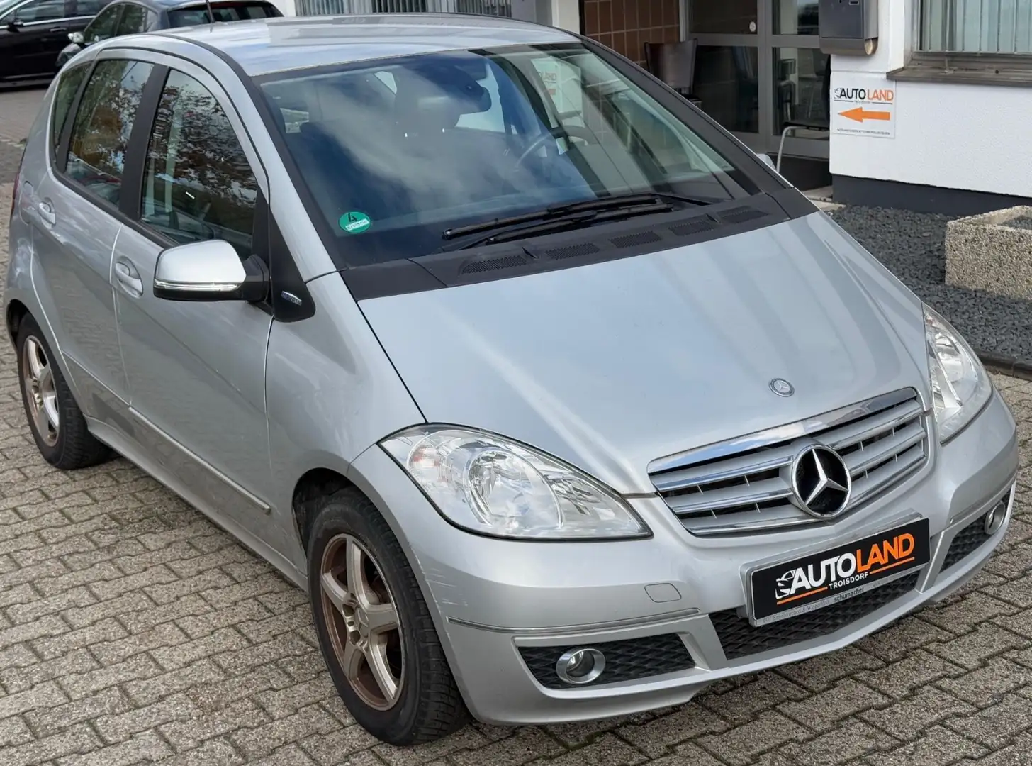 Mercedes-Benz A 160 KLASSE*77 TKM*KLIMA*TÜV NEU* Silber - 2