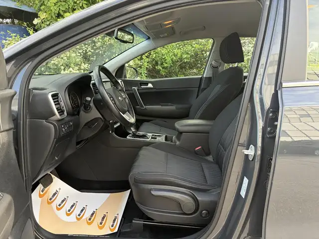 Kia Sportage view 8