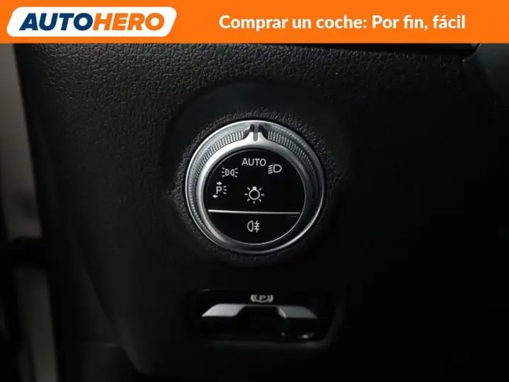 Mercedes-Benz Clase C 2022, foto 36
