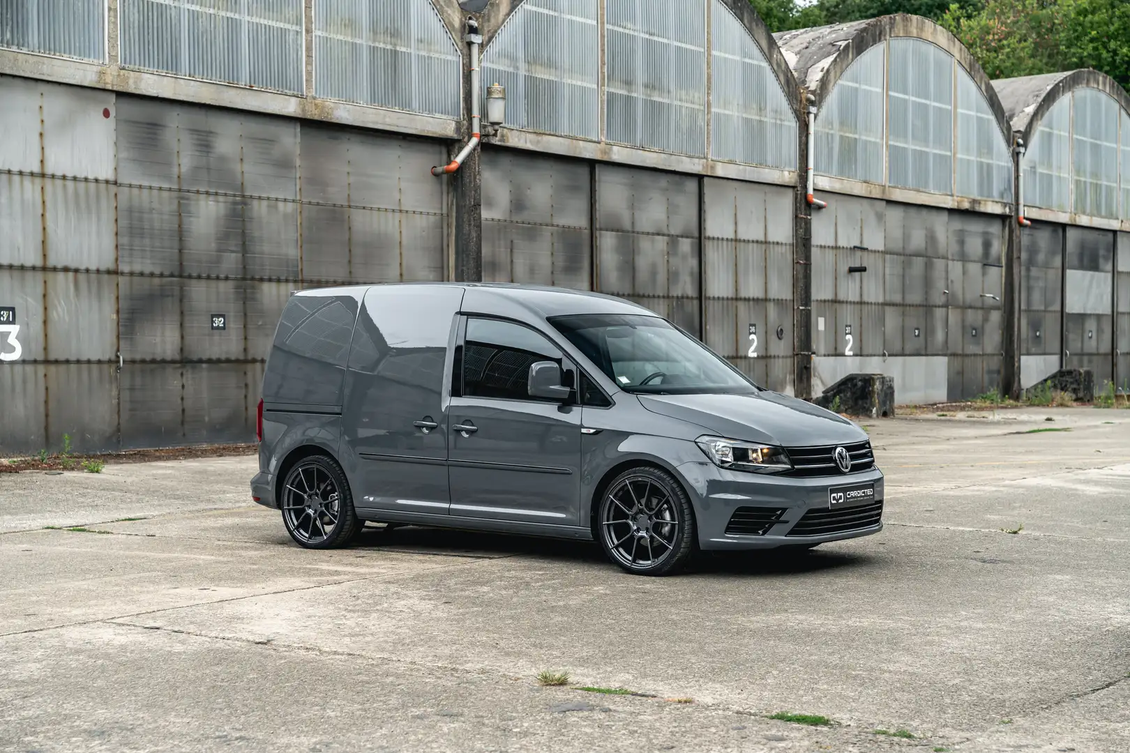 Volkswagen Caddy ALCANTARA / ISPIRI WHEELS / H&R / ZETELVERWARMING Gris - 1