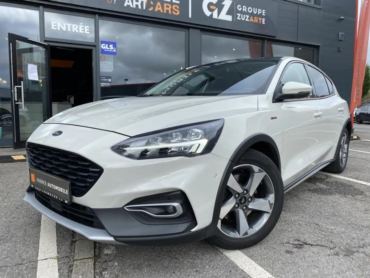 Ford Focus Active Blanc - 2