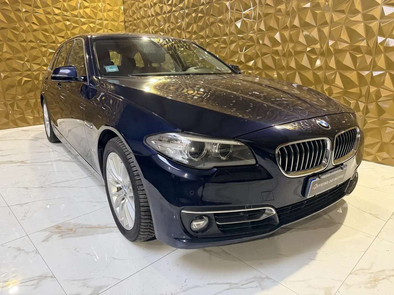 BMW 525 525d xDrive Touring Luxury