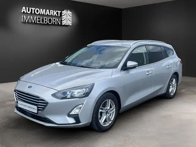 Ford Focus view 4