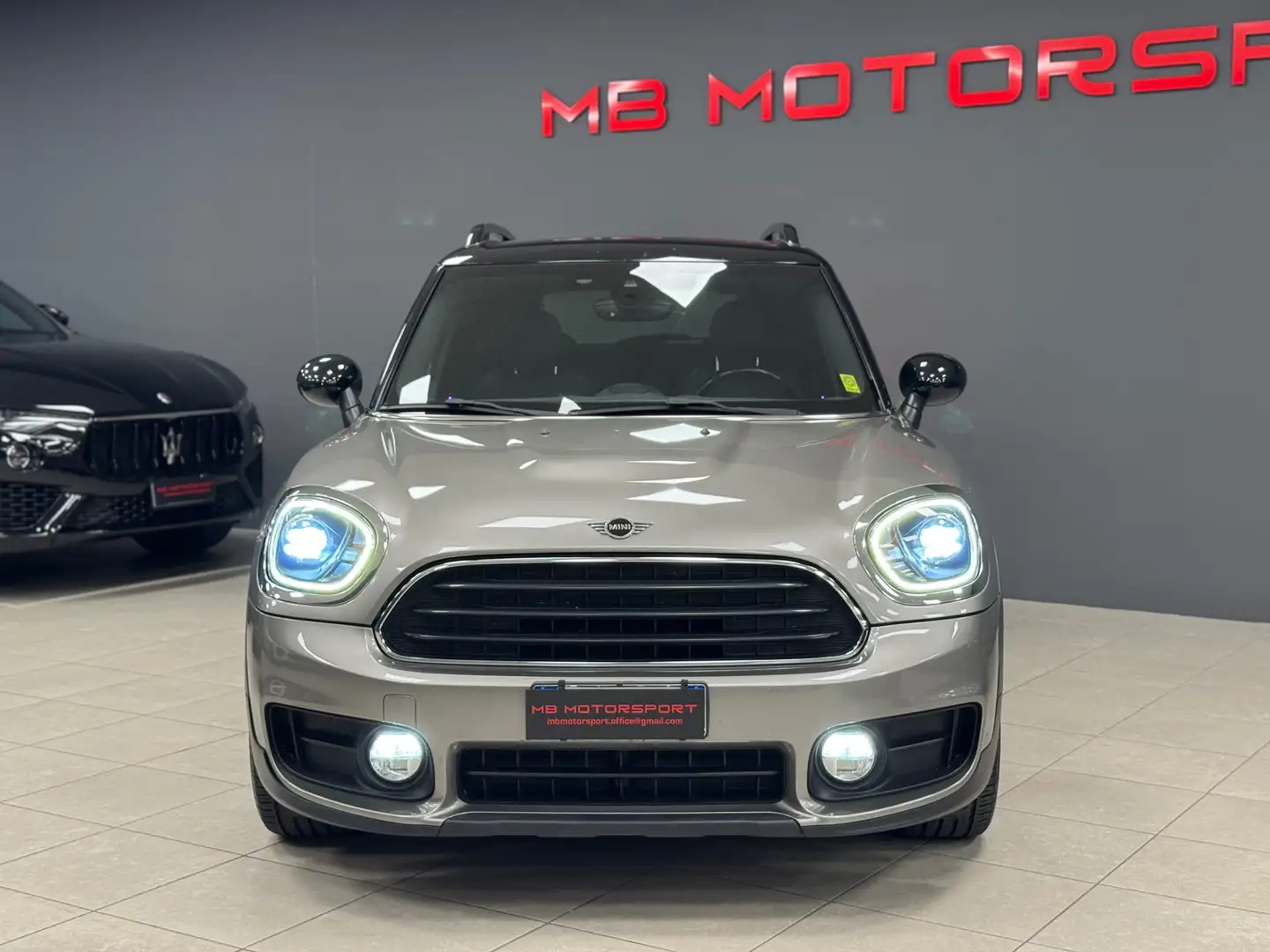 MINI Cooper D Countryman Mini Countryman 2.0 Cooper D auto Argent - 2