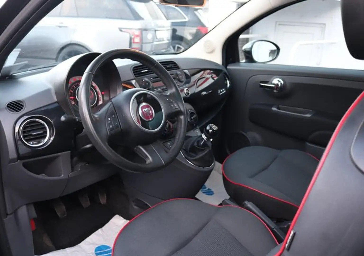 Fiat 500 Lounge 2.Hd*PANORAMA*Leder*Klima*Bluetooth* Schwarz - 2
