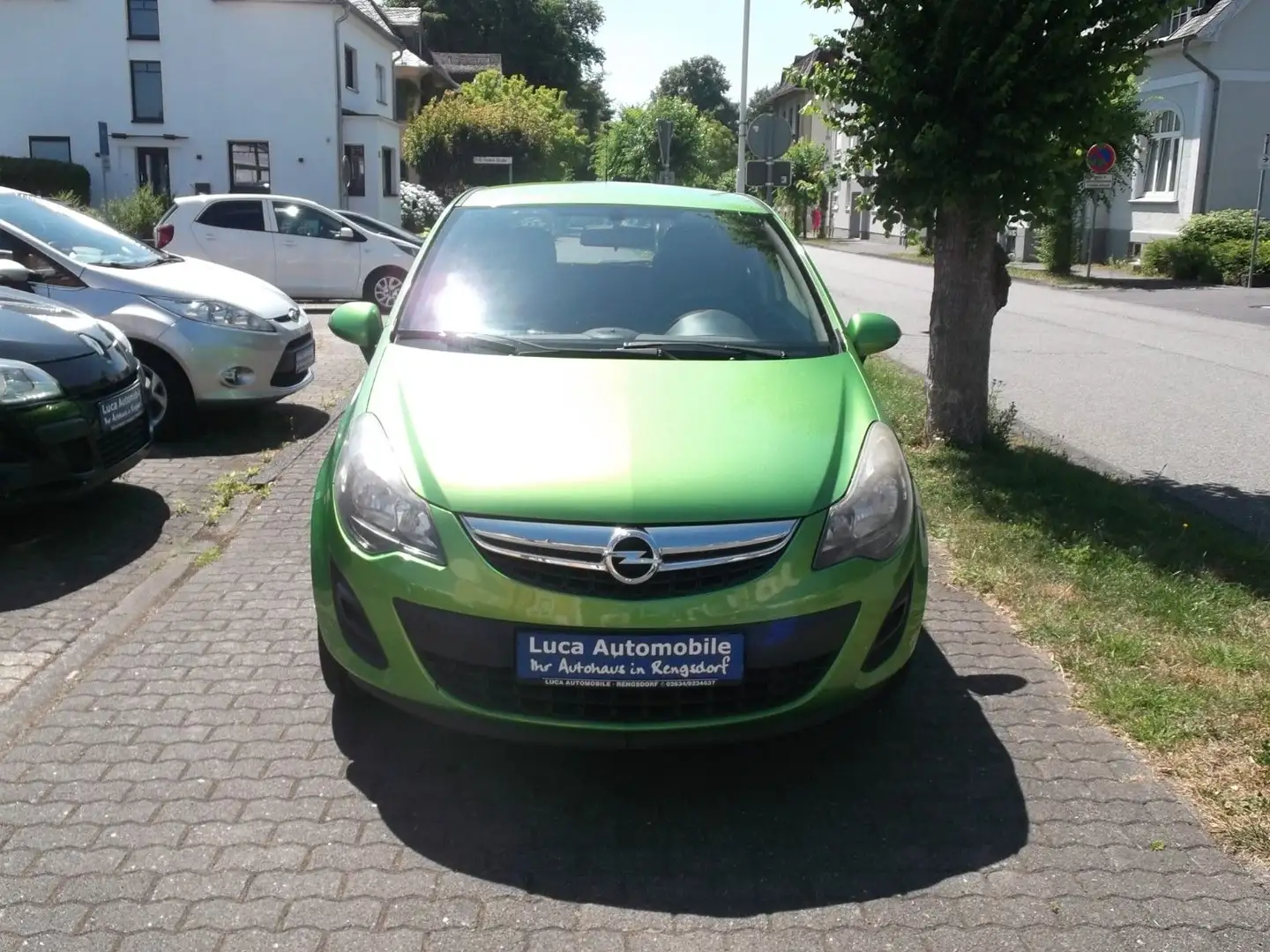 Opel Corsa D Active Vert - 1