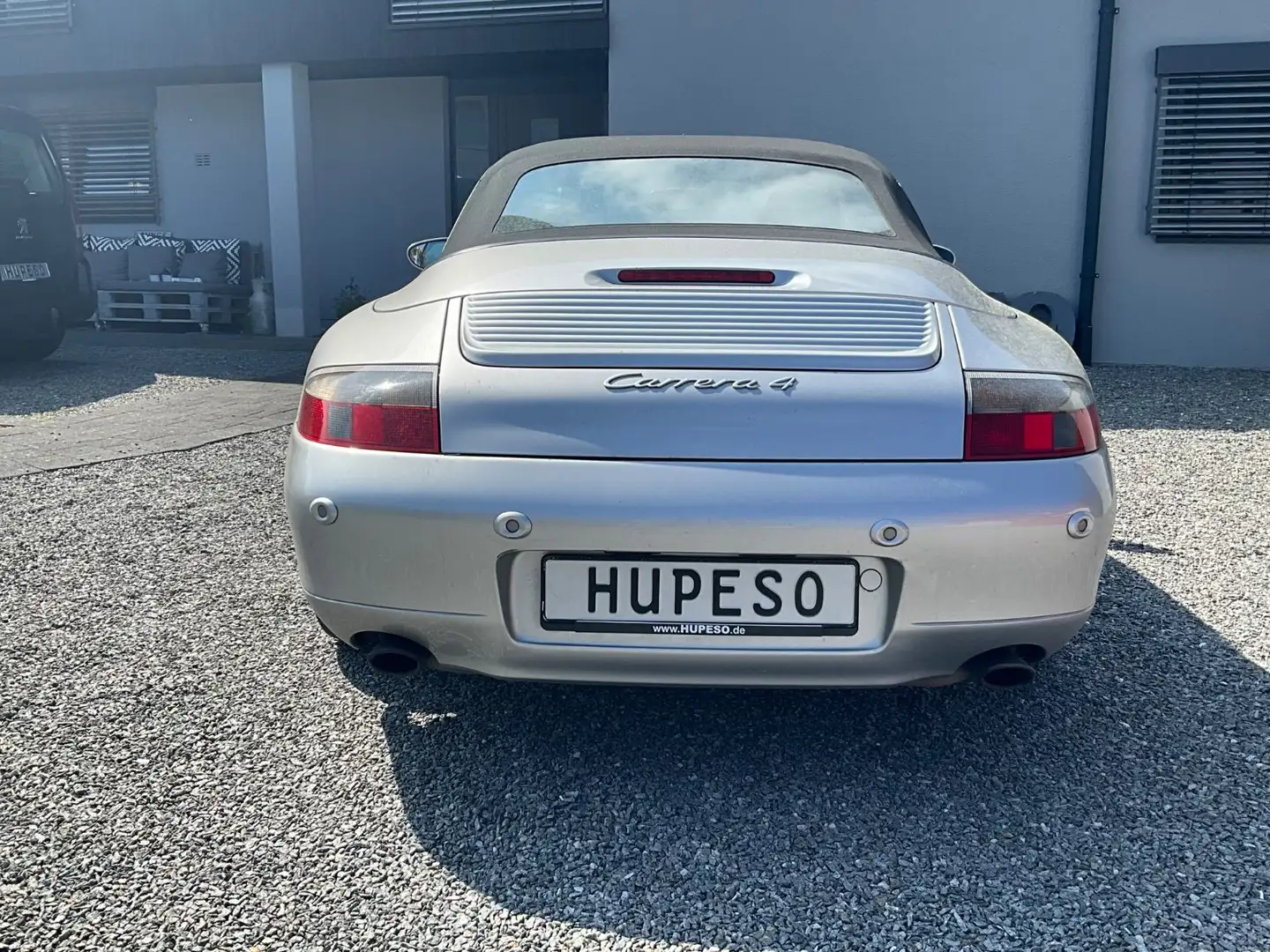 Porsche 996 Carrera 4 Cabrio orig. Zustand 1Hand Silber - 2