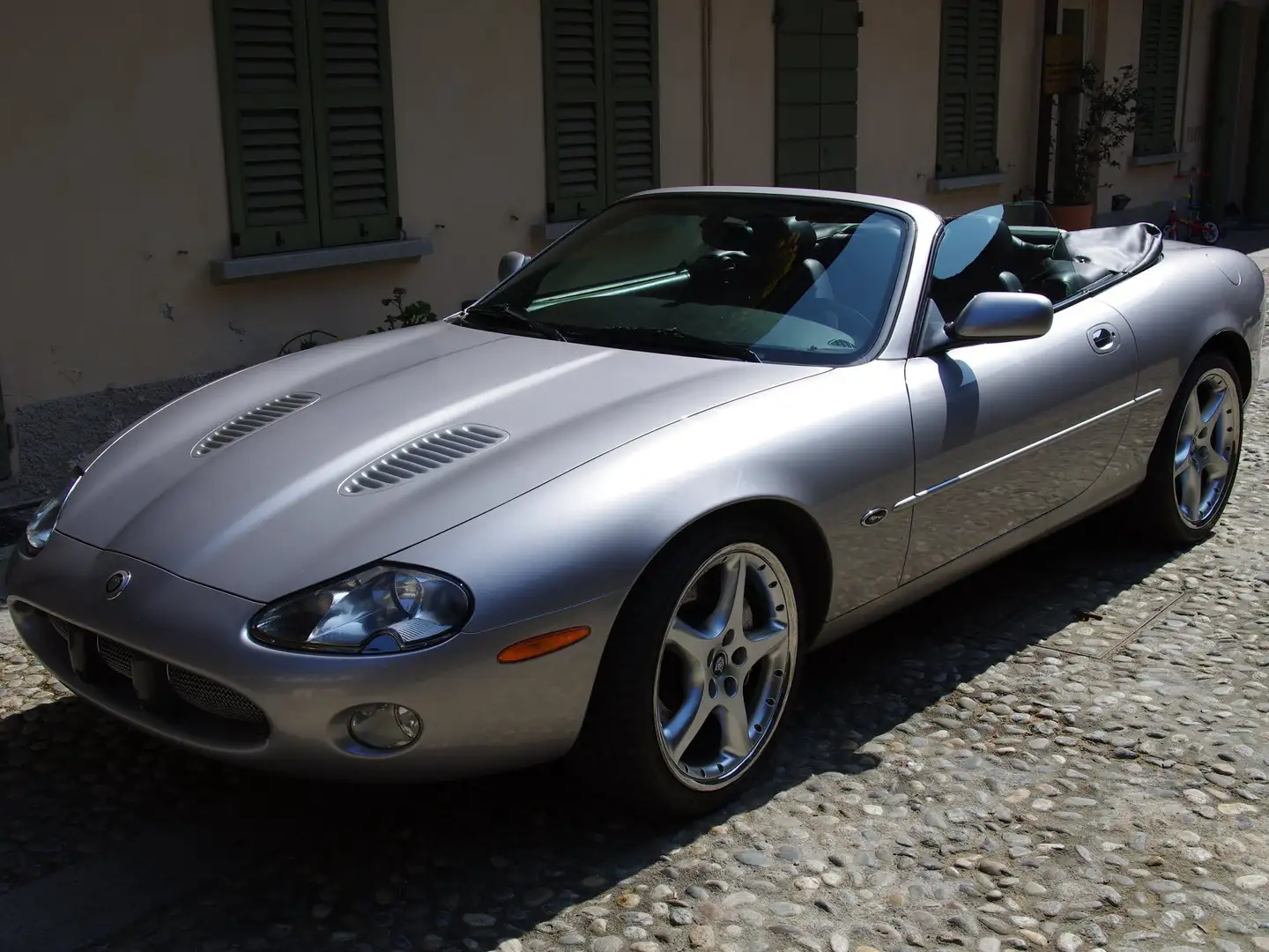 Jaguar XKR XKR Convertible 4.0 SILVERSTONE Grigio - 1