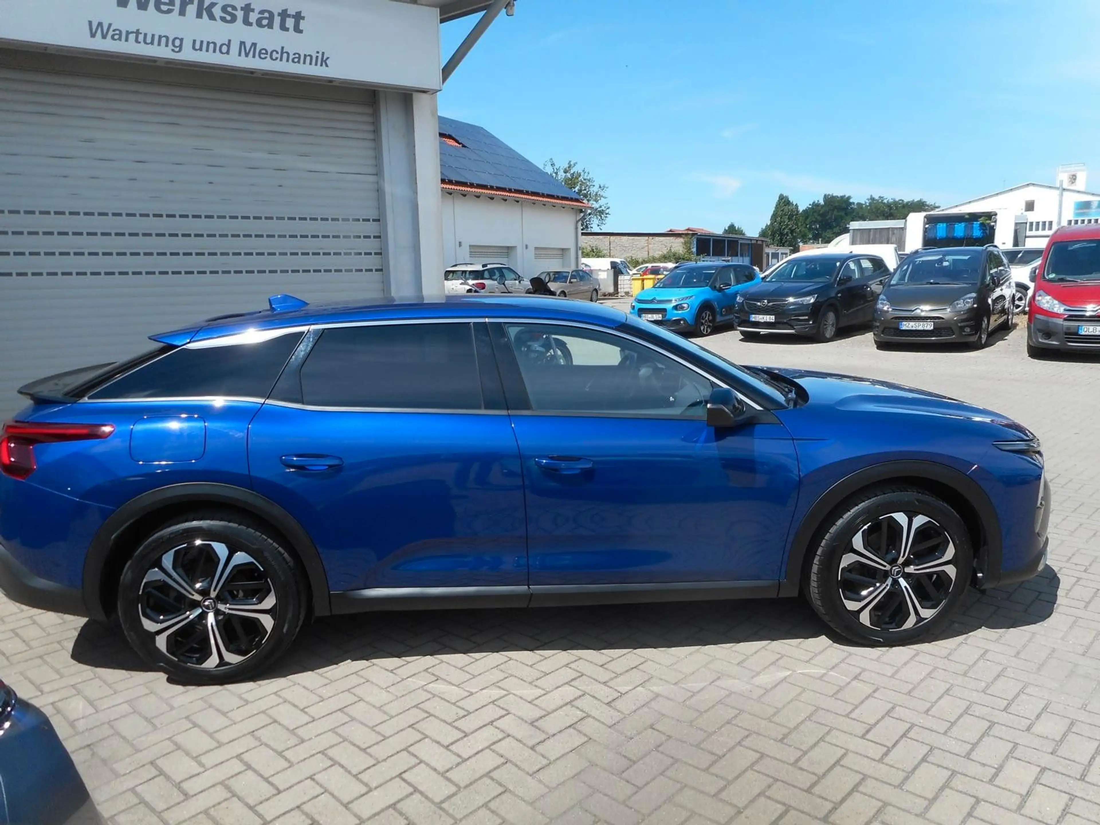 Citroen C5 X Shine PT180 EAT8 Leder, Winterpaket — photo 8